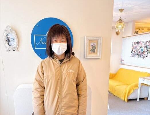 フェイシャルマッサージ背中マッサージ