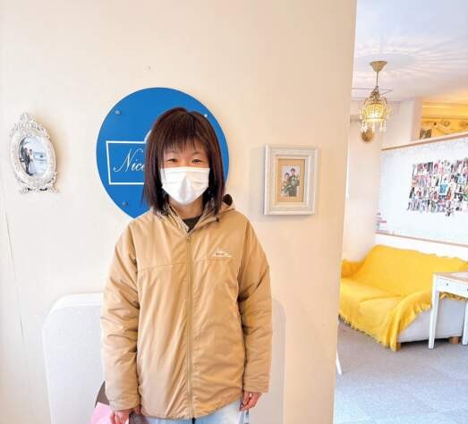 フェイシャルマッサージ背中マッサージ