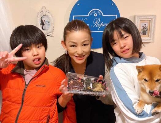 お餅つき❤️サラ&ウタ